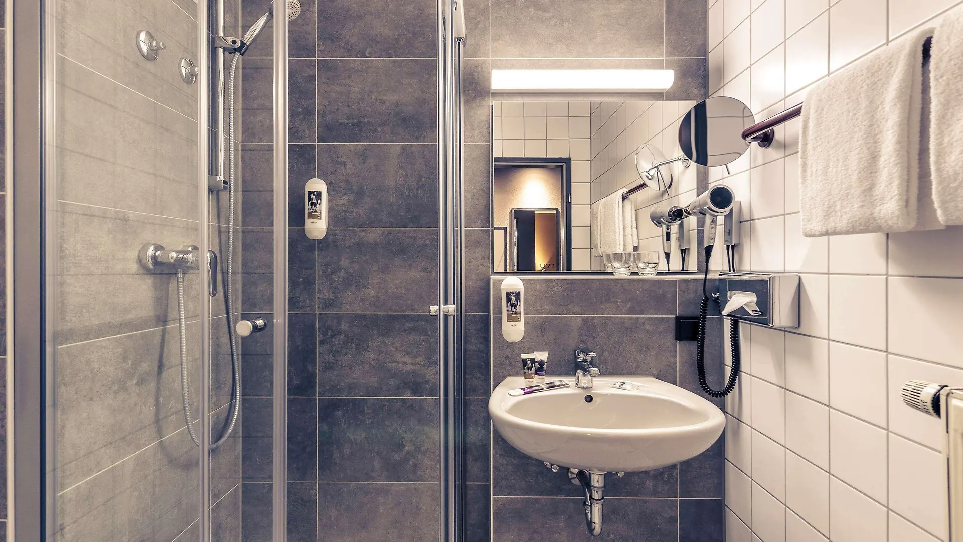 Mercure Stuttgart Zuffenhausen 3*,  Alemanha