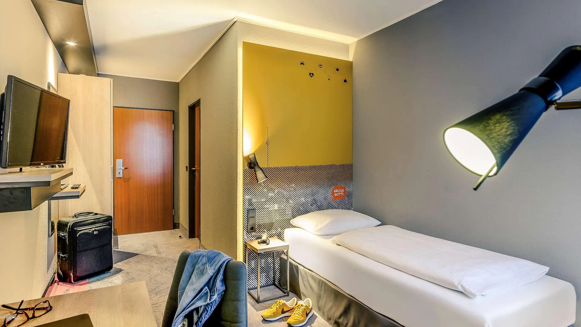 *** Hotel Mercure Stuttgart Zuffenhausen Alemanha