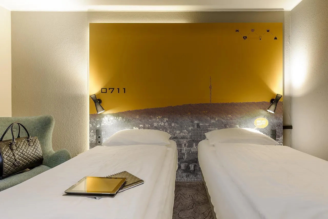 Mercure Stuttgart Zuffenhausen 3*,