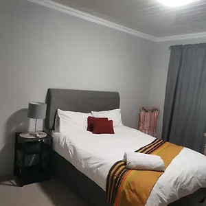 Maseyi On 8 Bed & Breakfast Cape Town